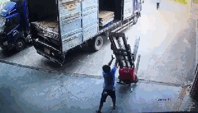 安全变乱视频,变乱动画,三维变乱动画,变乱动画仿照,三维变乱,地质灾害动画,变乱动画造作,交通变乱仿照,煤矿变乱动画,变乱视频动漫造作,安全变乱动画,安全应急演练动画,交通变乱警示教育片,变乱还原动画造作,变乱风险评估案例,交通变乱动画造作,三维变乱还原,交通变乱三维动画仿照,三维变乱动画造作,安全出产警示教育片,变乱警示教育片,安全变乱视频造作,火警变乱动画仿照,全民安全教育,公共安全教育,科研成就三维展示,科研项目动画展示 安全变乱视频,变乱动画,三维变乱动画,变乱动画仿照,三维变乱,地质灾害动画,变乱动画造作,交通变乱仿照,煤矿变乱动画,变乱视频动漫造作,安全变乱动画,安全应急演练动画,交通变乱警示教育片,变乱还原动画造作,变乱风险评估案例,交通变乱动画造作,三维变乱还原,交通变乱三维动画仿照,三维变乱动画造作,安全出产警示教育片,变乱警示教育片,安全变乱视频造作,火警变乱动画仿照,全民安全教育,公共安全教育,科研成就三维展示,科研项目动画展示